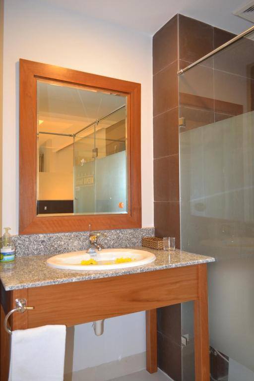 Da Nang Nemo Hotel Номер фото
